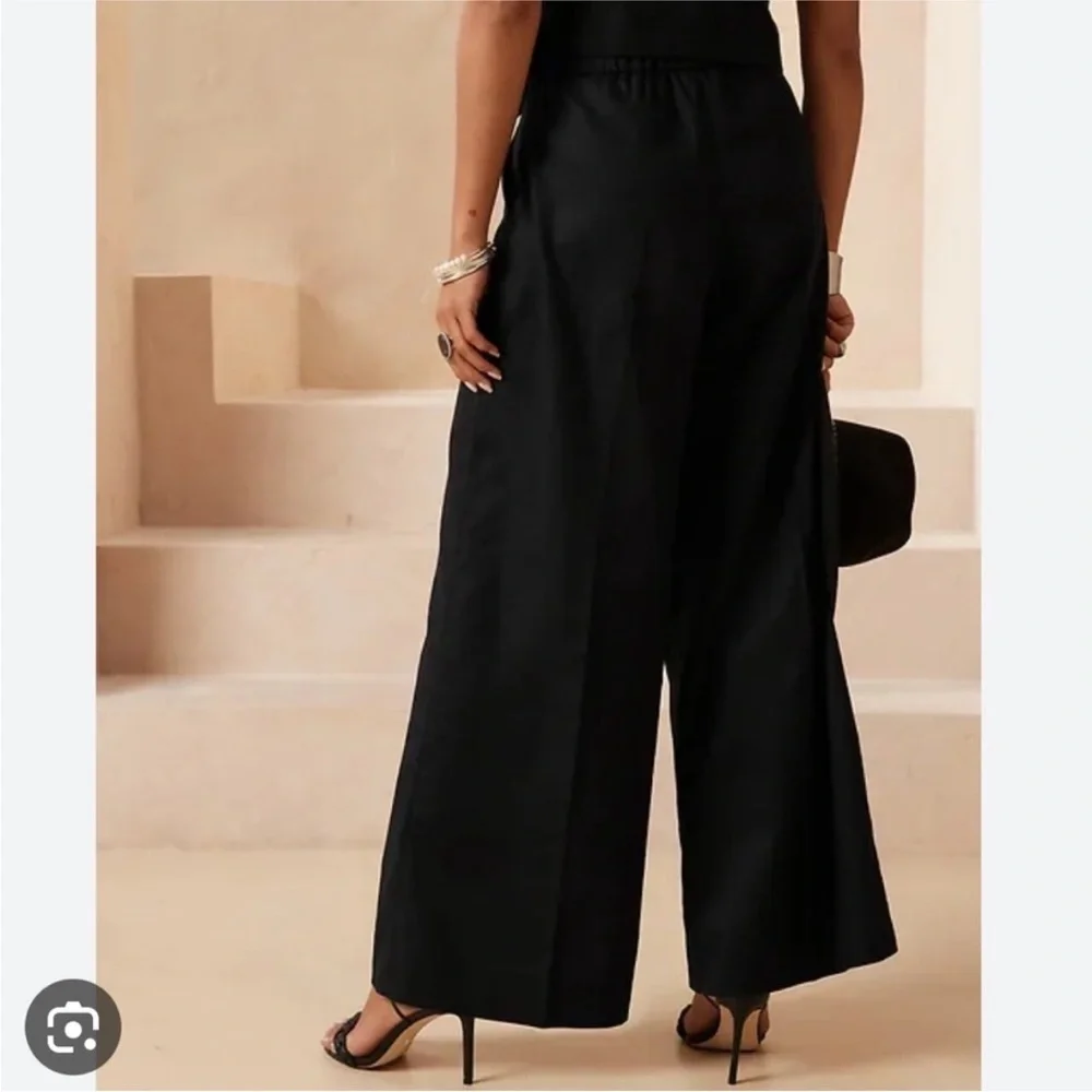 Banana Republic Linen-Blend Wide-Leg Pant Pleated - Black size 2
